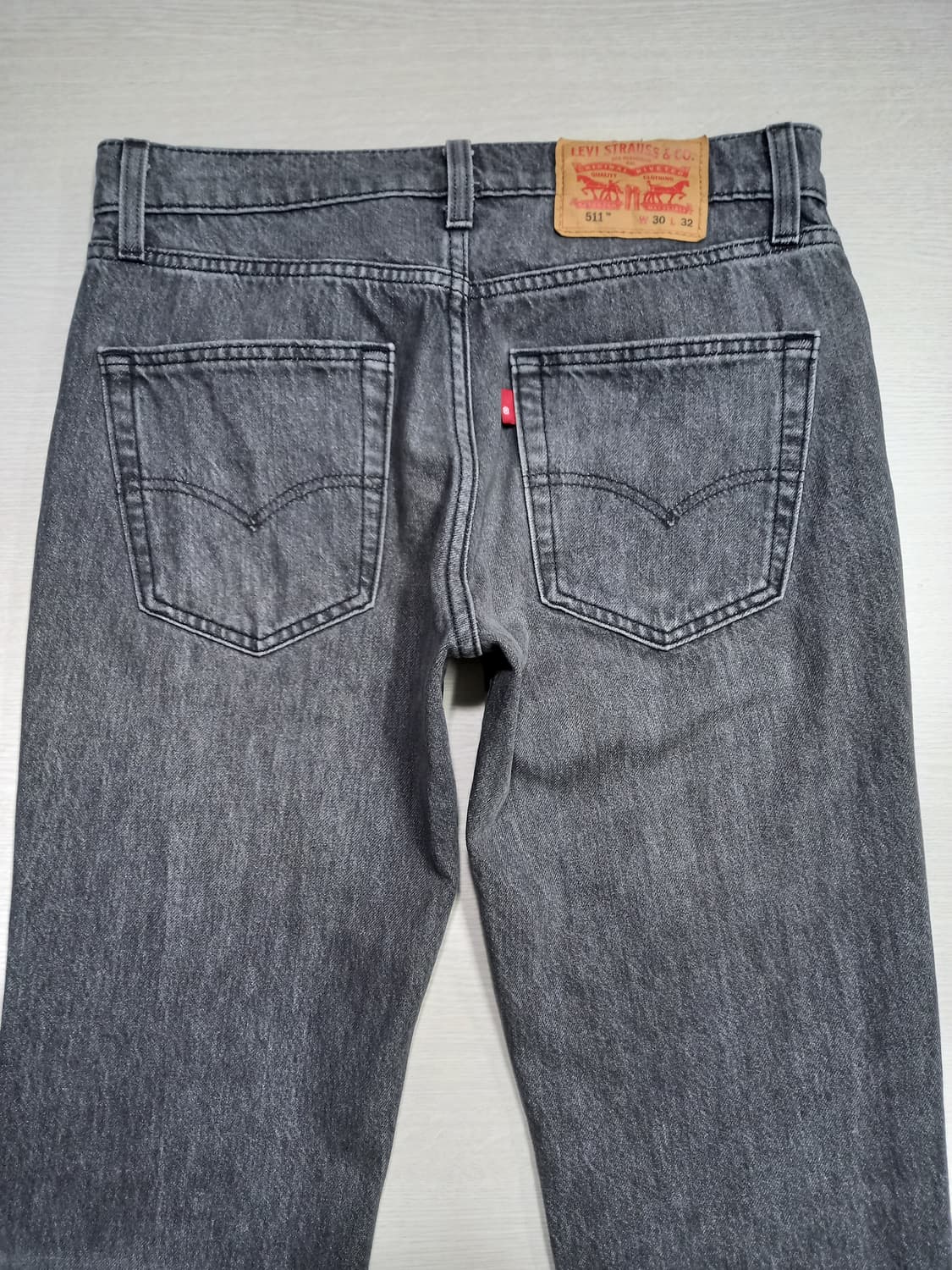 30 리바이스511 약기모 워싱 스판 슬림일자진 다크그레이 30-141 상품이미지4