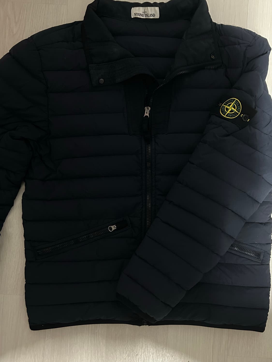 스톤아일랜드 룸우븐 경량패딩 상품이미지3