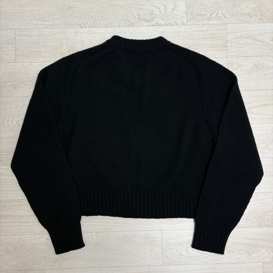 얼바닉30 Rigby v-neck knit 상품이미지3