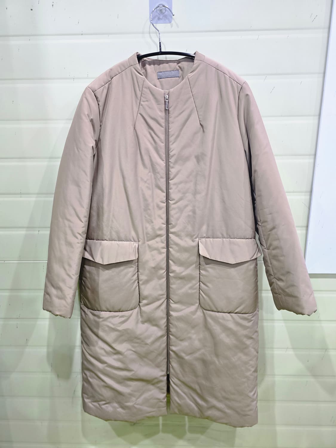 베이지 여성 롱 누빔 패딩 코트 Free 상품이미지1