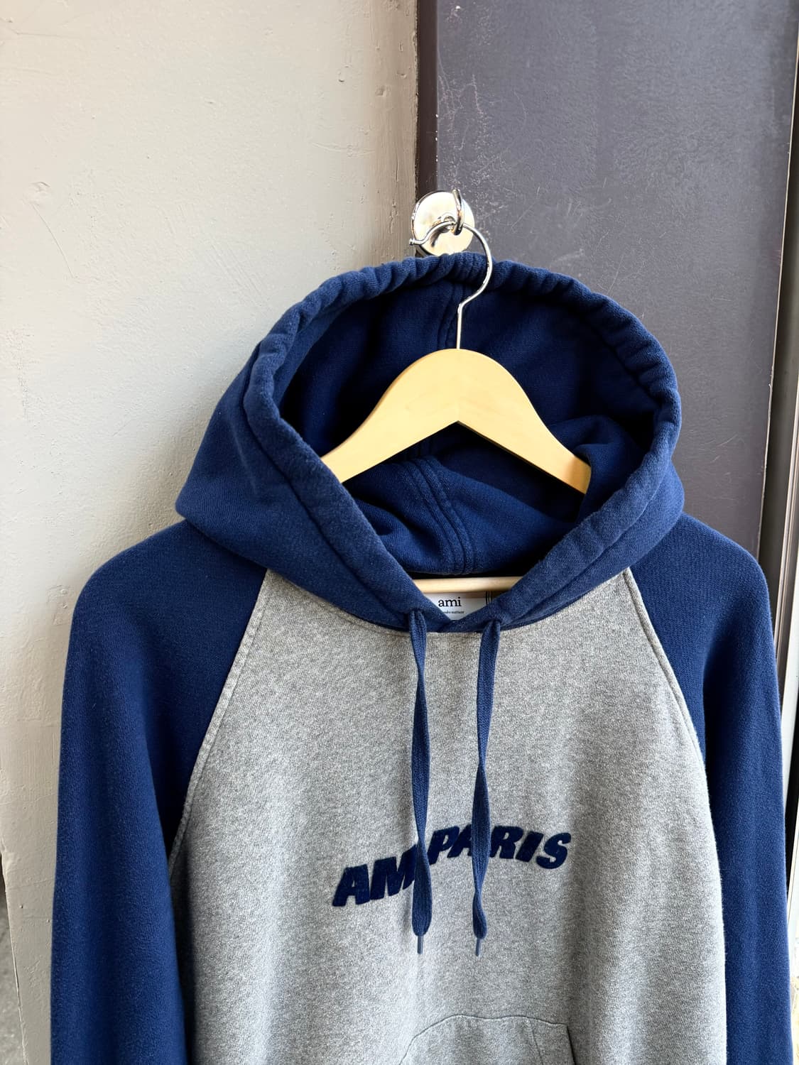L/ 아미 파리스 로고 투톤 후드티 상품이미지3