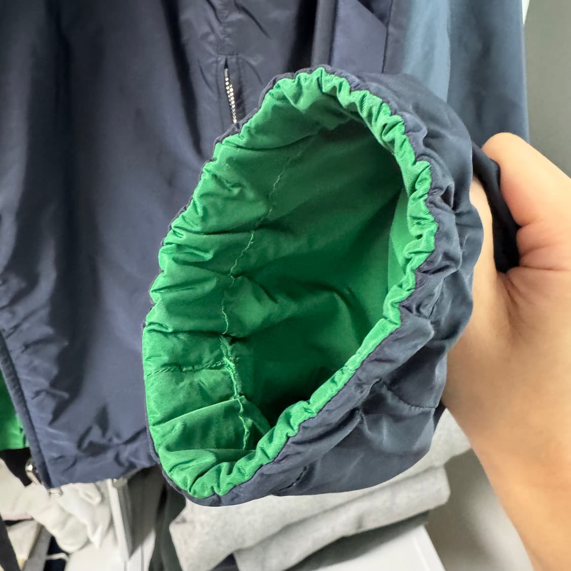 프라다 남성 바람막이 네이비/그린 50 상품이미지2