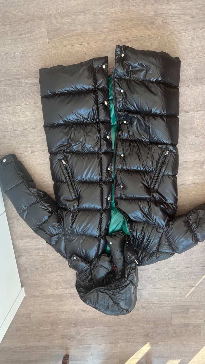 몽클레어 하노베리안 Hanoverian 남성 롱패딩 유광 상품이미지3