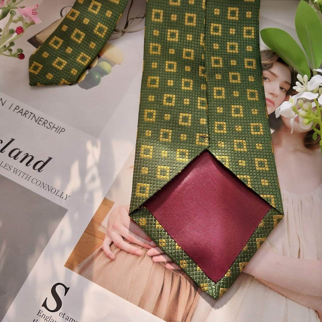 베네통 실크 그린 기하학 자카드 넥타이 9.1cm B등급 K1657
 상품이미지8