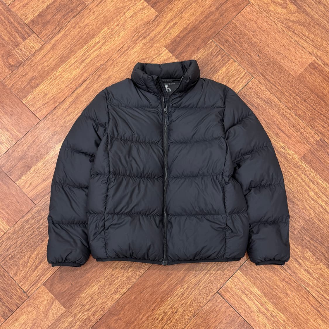 150 유니클로 울트라 라이트다운 패딩 다운 자켓  상품이미지1