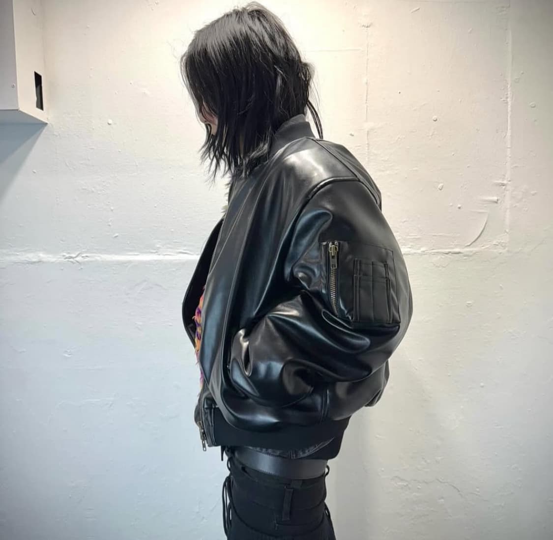 에모스탠스클럽 레더 봄버 자켓 상품이미지1