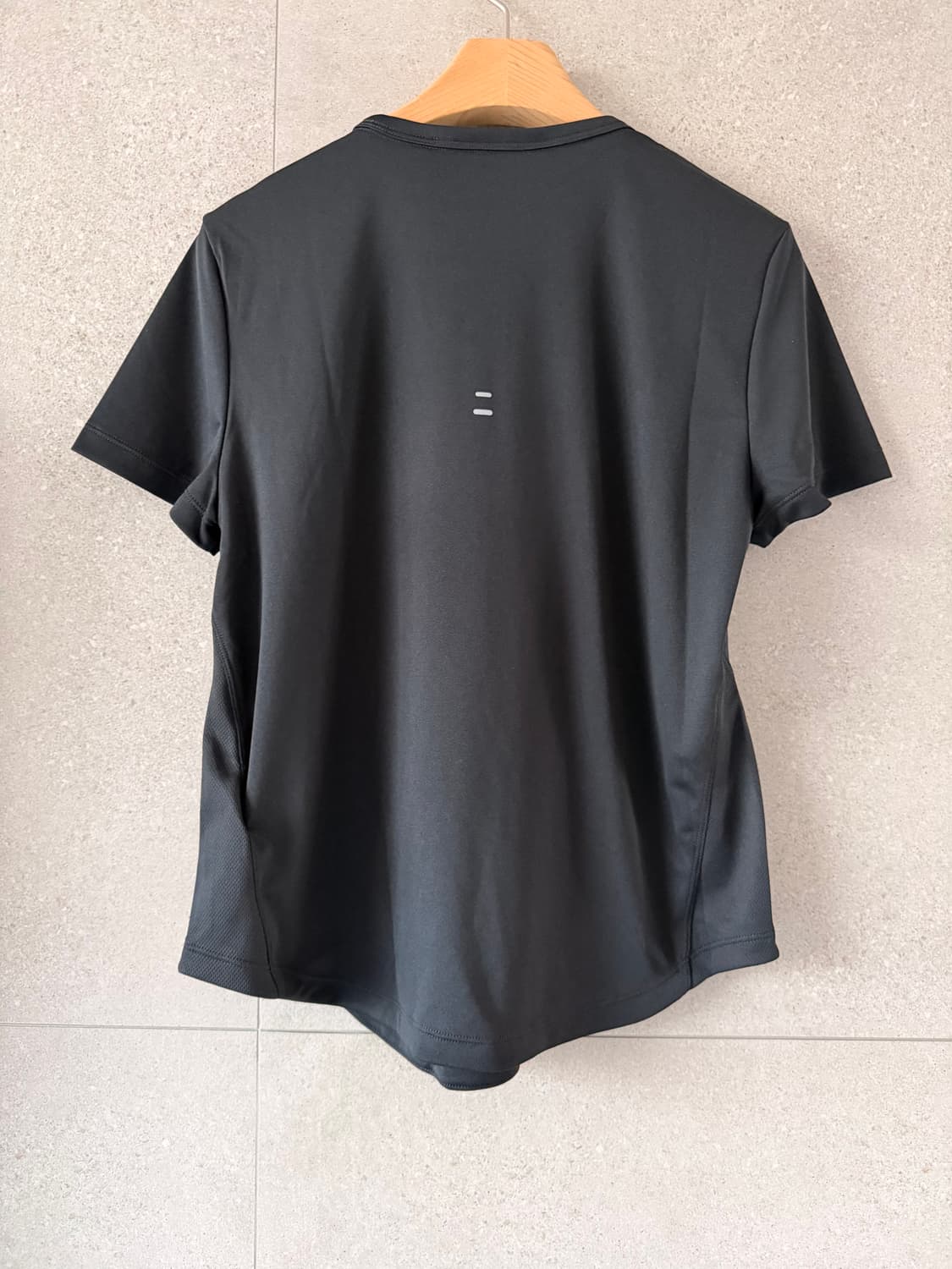 새상품 나이키 여성 러닝 트레이닝 요가 기능성 티셔츠 반팔 블랙 상품이미지2