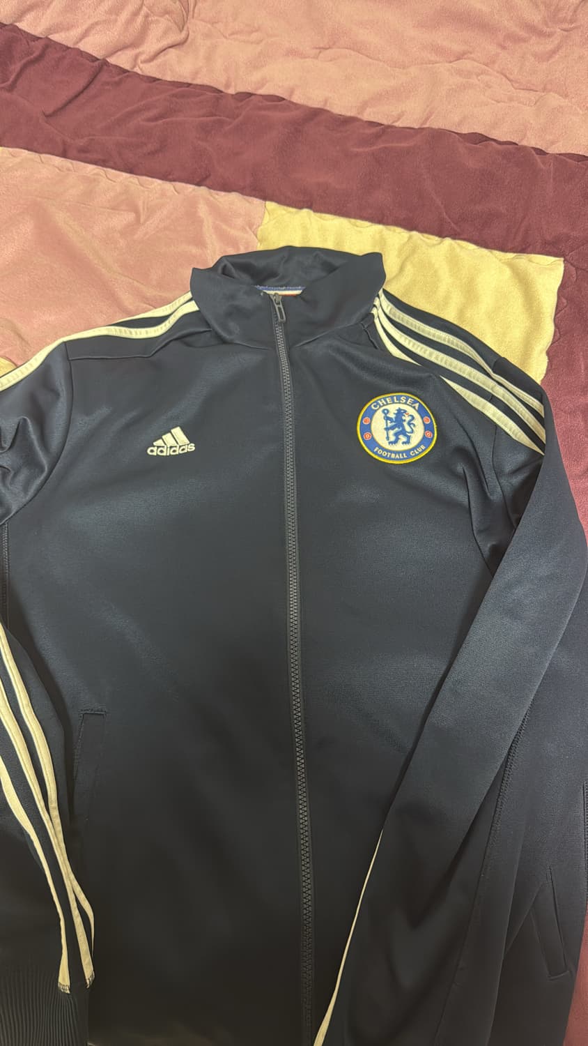 아디다스 첼시 져지 2XL 판매합니다. 상품이미지1