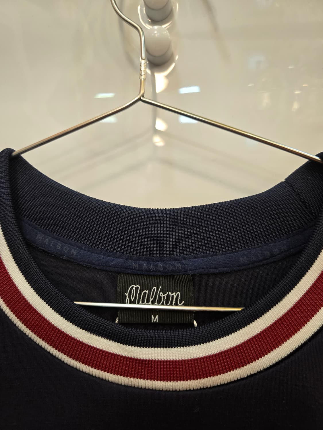 말본 골프 (MALBON GOLF) 네이비 배색 맨투맨 티셔츠  상품이미지5