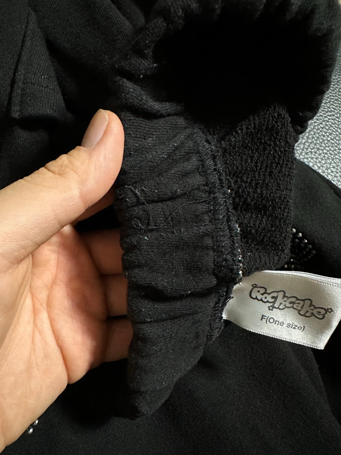 Vintage crystal jogger pants - black  상품이미지4