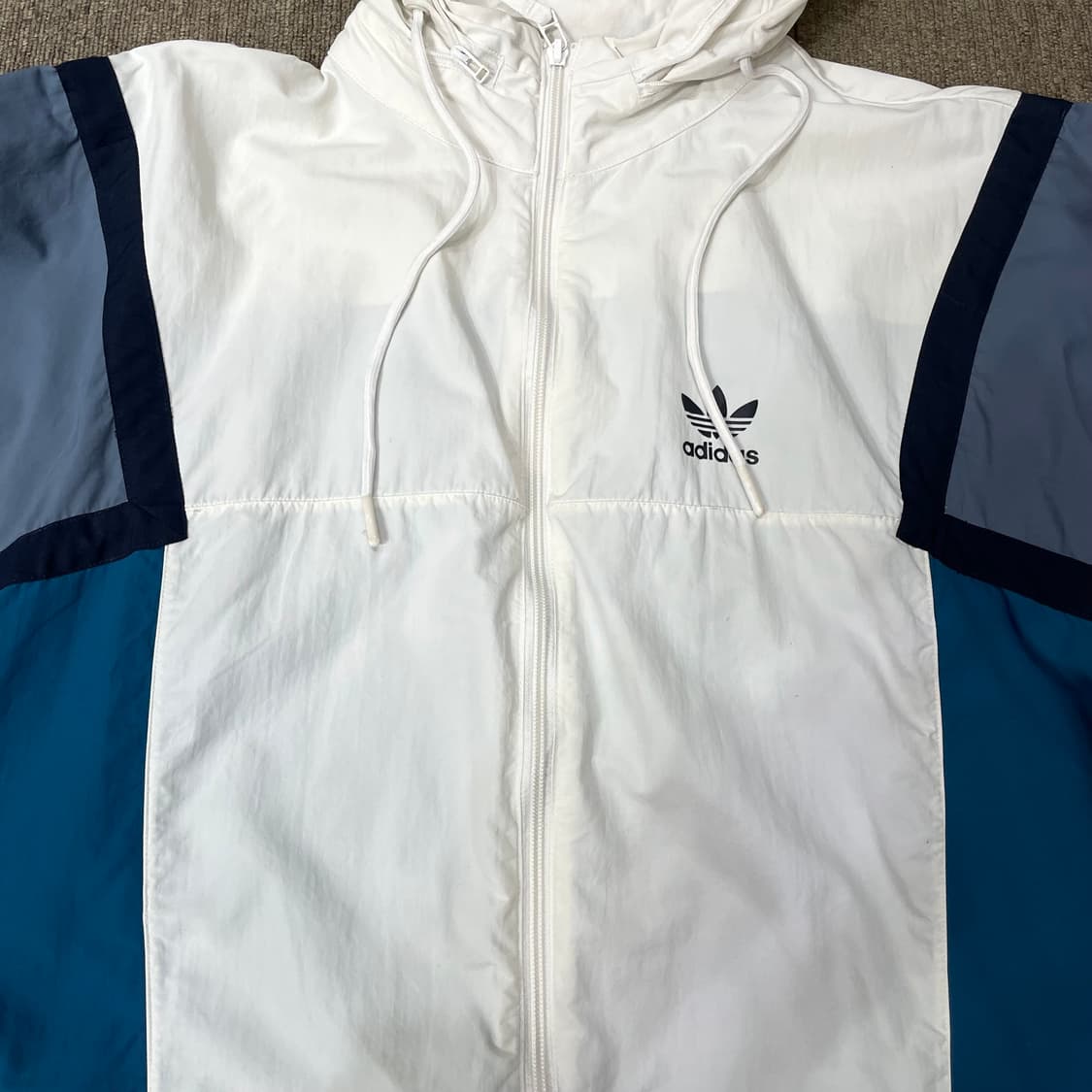 (M) Adidas 아디다스 바람막이 상품이미지3