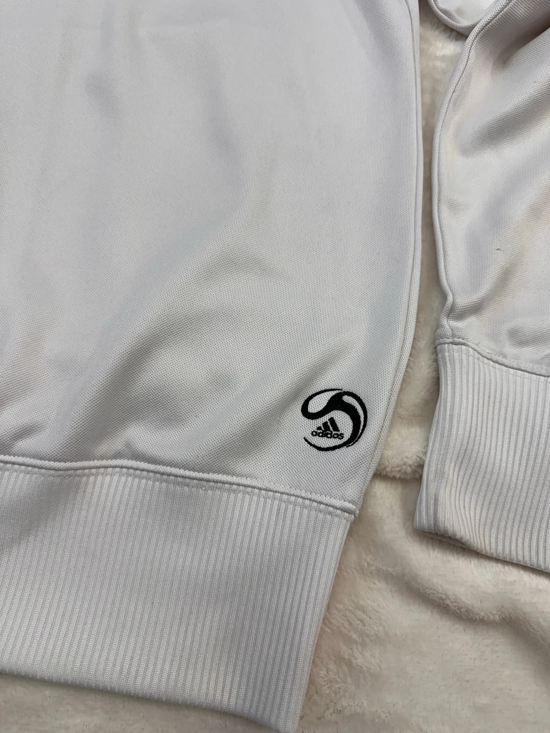 (105)아디다스 레알마드리드 CF 트랙탑 흰검 상품이미지7