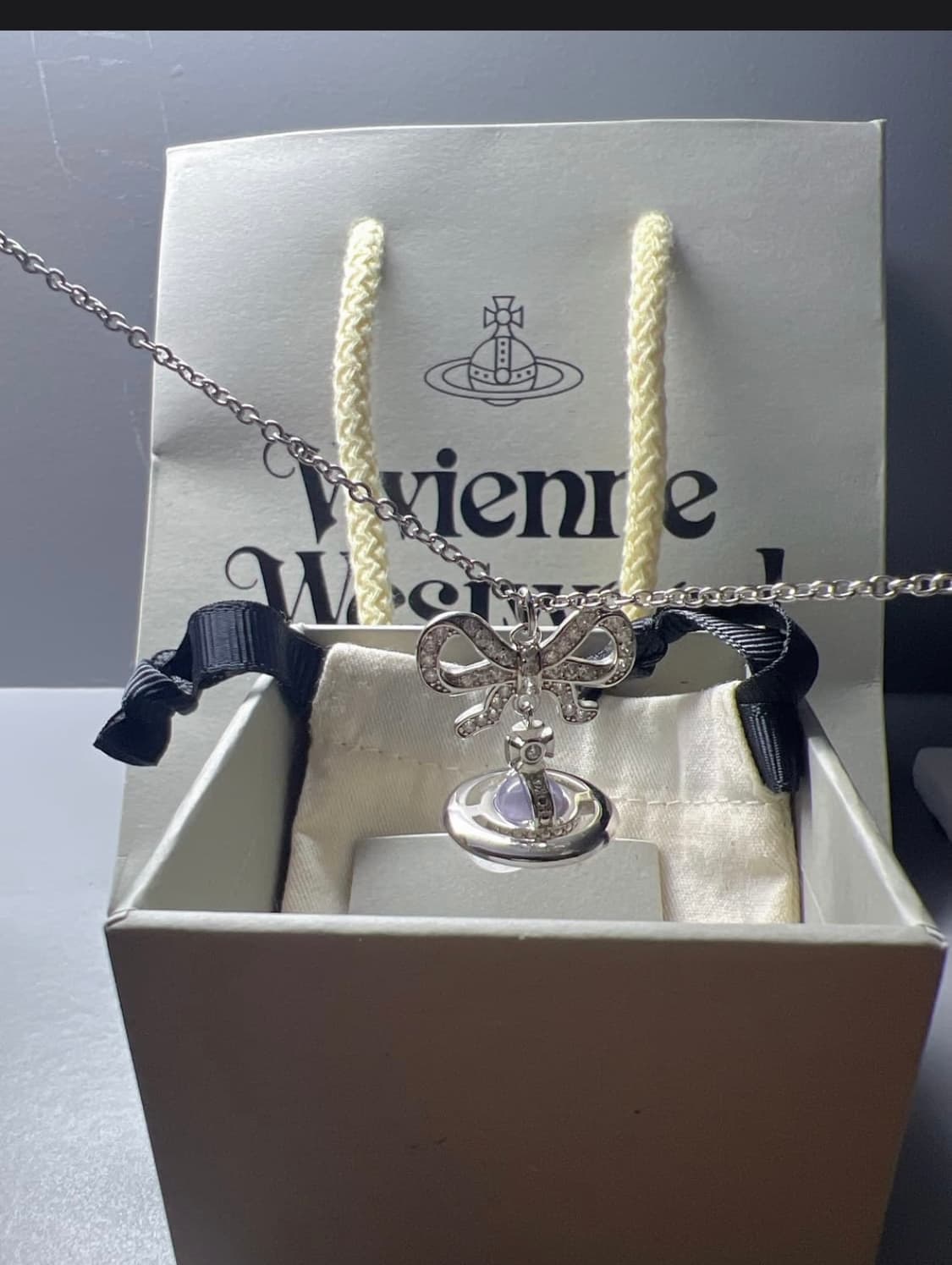 비비안웨스트우드 퍼플 크리스탈 옥타비에 orb 목걸이 (새상품) 상품이미지2