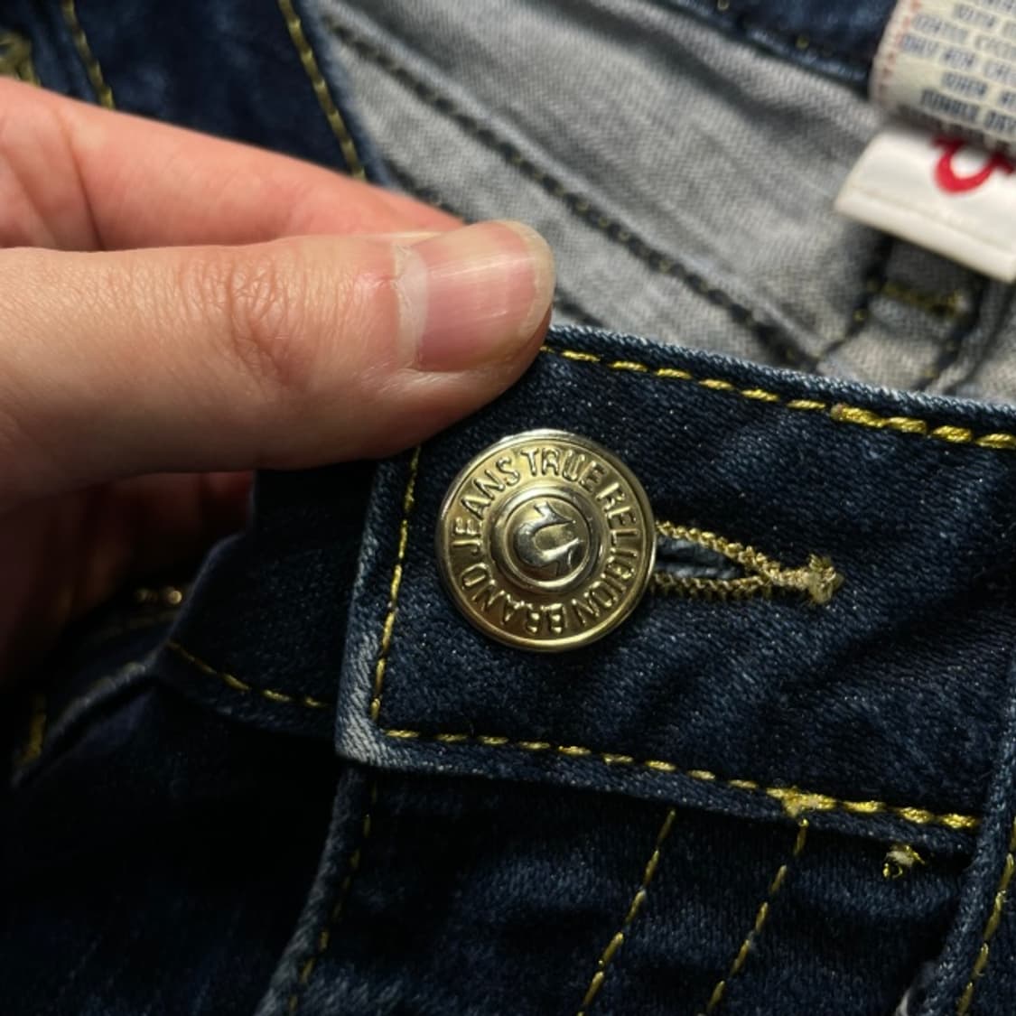 27 트루릴리전 옐로우 스티치 데님팬츠  상품이미지5