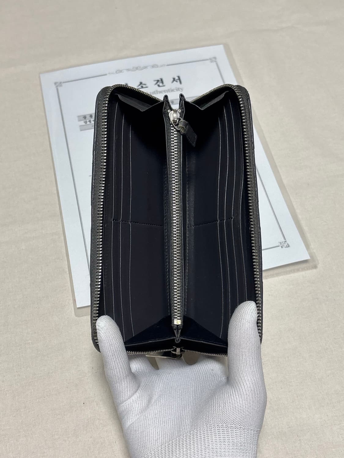 생로랑 마틀라세 모노그램 퀼팅 지퍼돌이 장지갑 [os] 상품이미지7