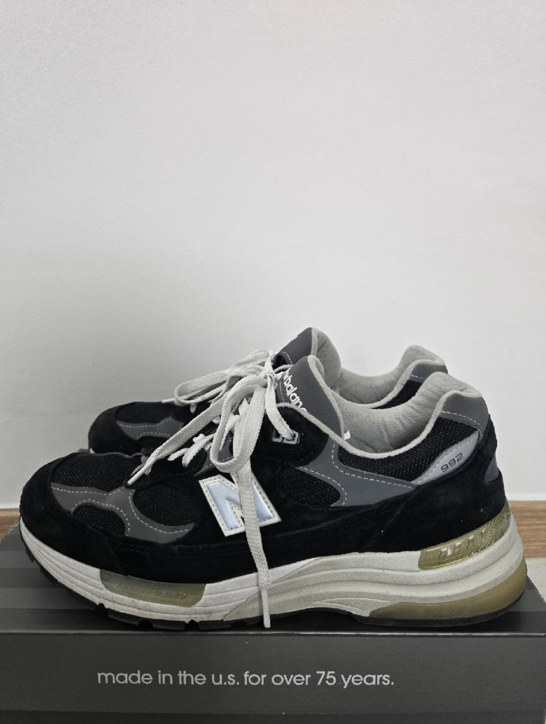 뉴발란스 992 블랙 상품이미지2