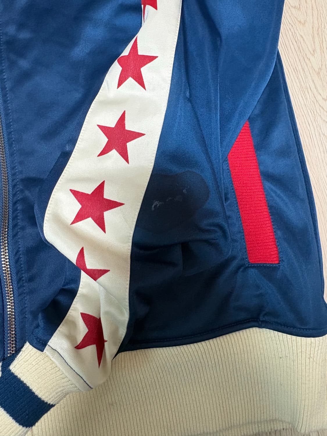 도쿄디즈니 미키마우스 스타 집업 상품이미지2