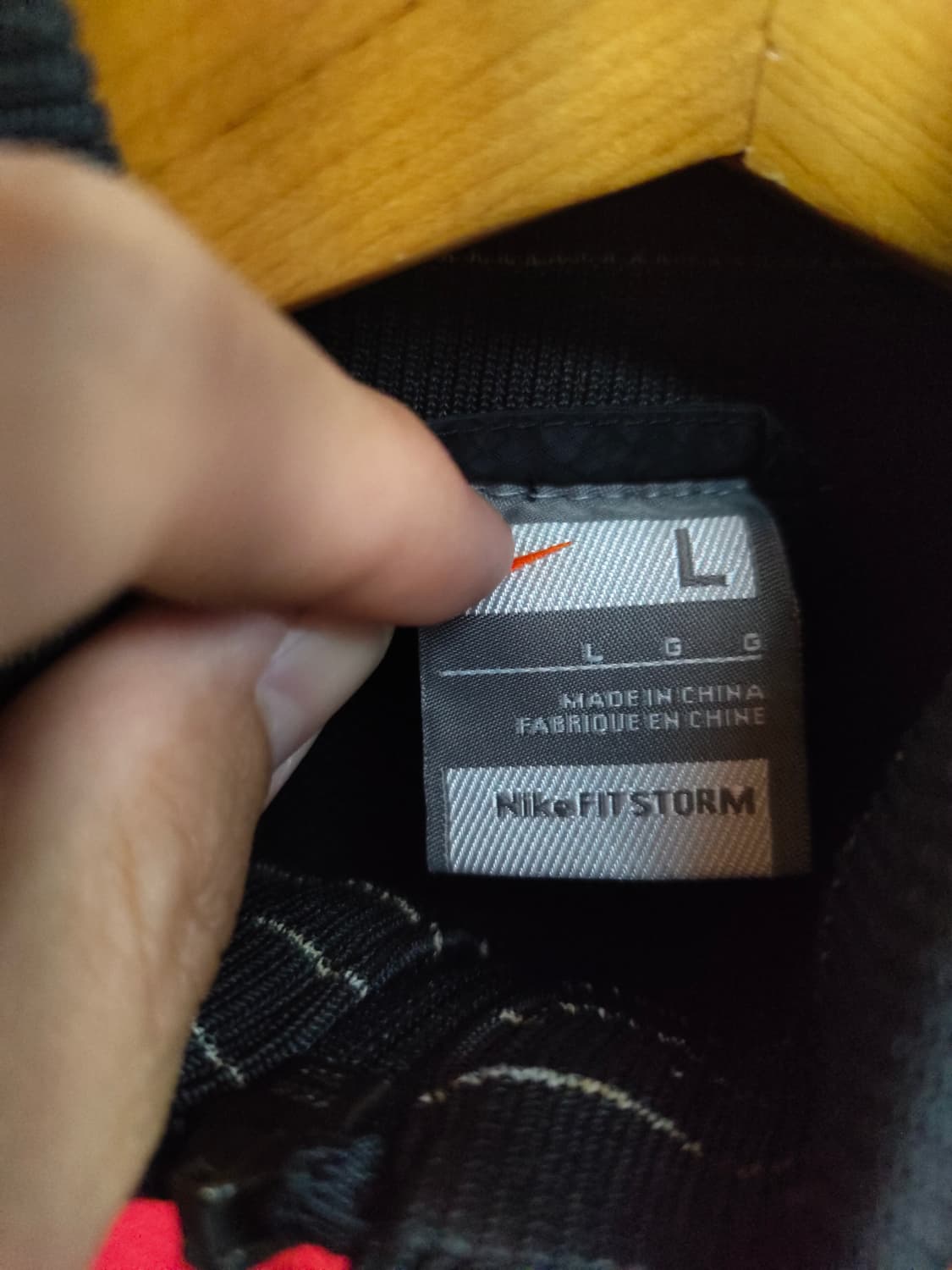 L) 나이키 00's 스톰핏 바람막이 팝니다 상품이미지3