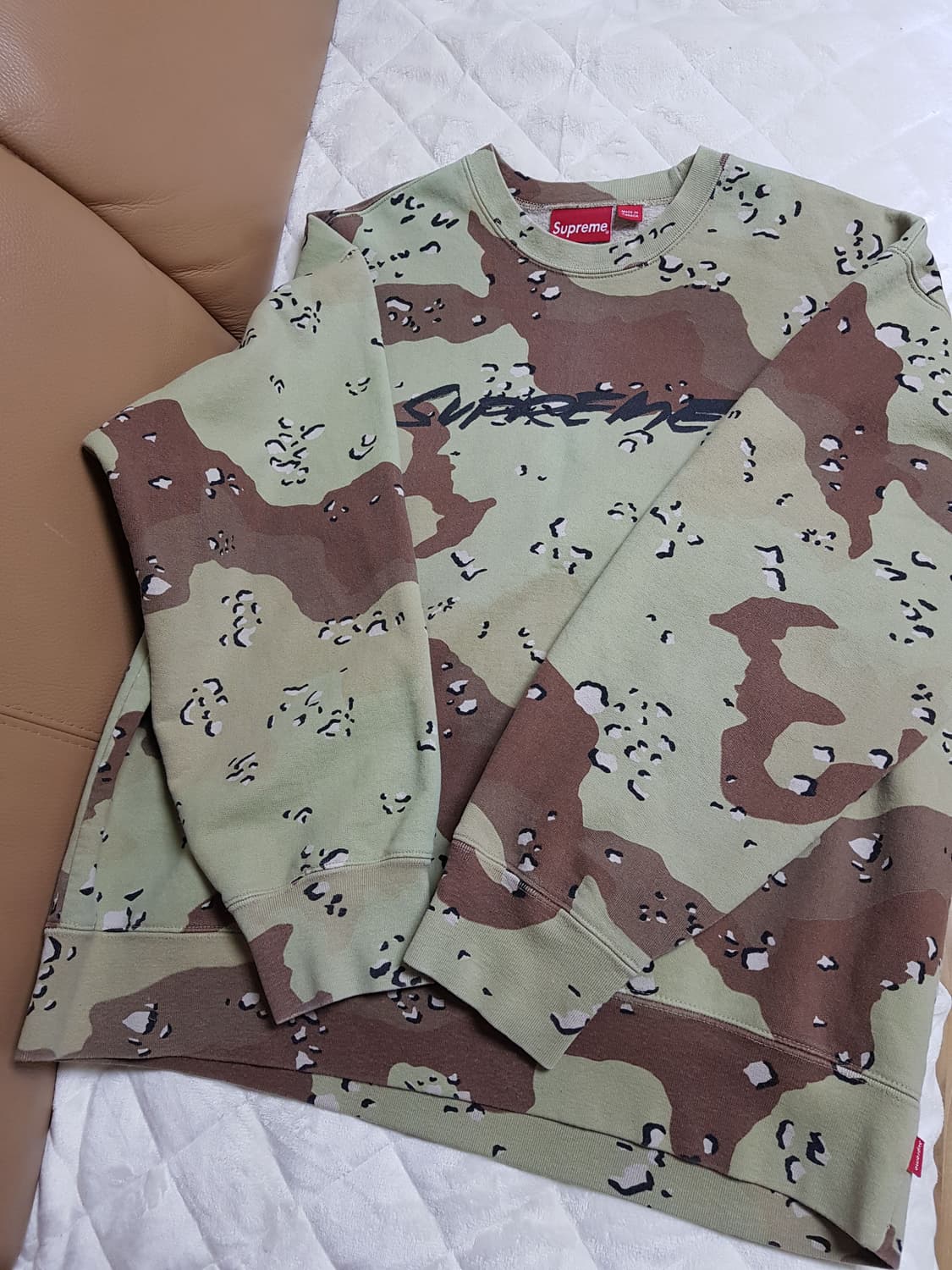 슈프림 퓨추라 맨투맨 티셔츠 카모 20FW 상품이미지1