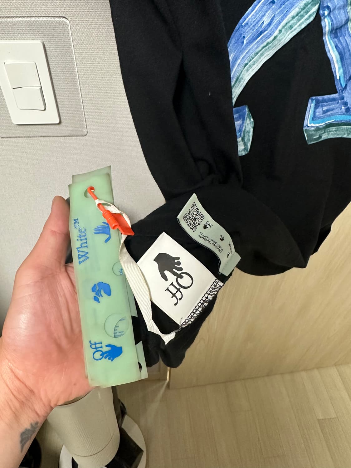 오프화이트 마커 펜 반팔 상품이미지3