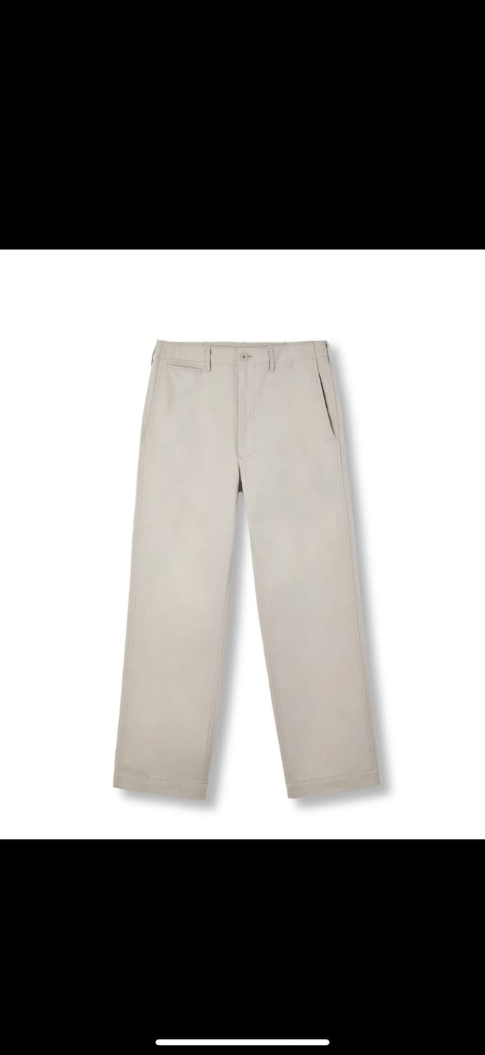 브라운야드 에센셜 치노 스톤 4사이즈 판매합니다. 상품이미지1