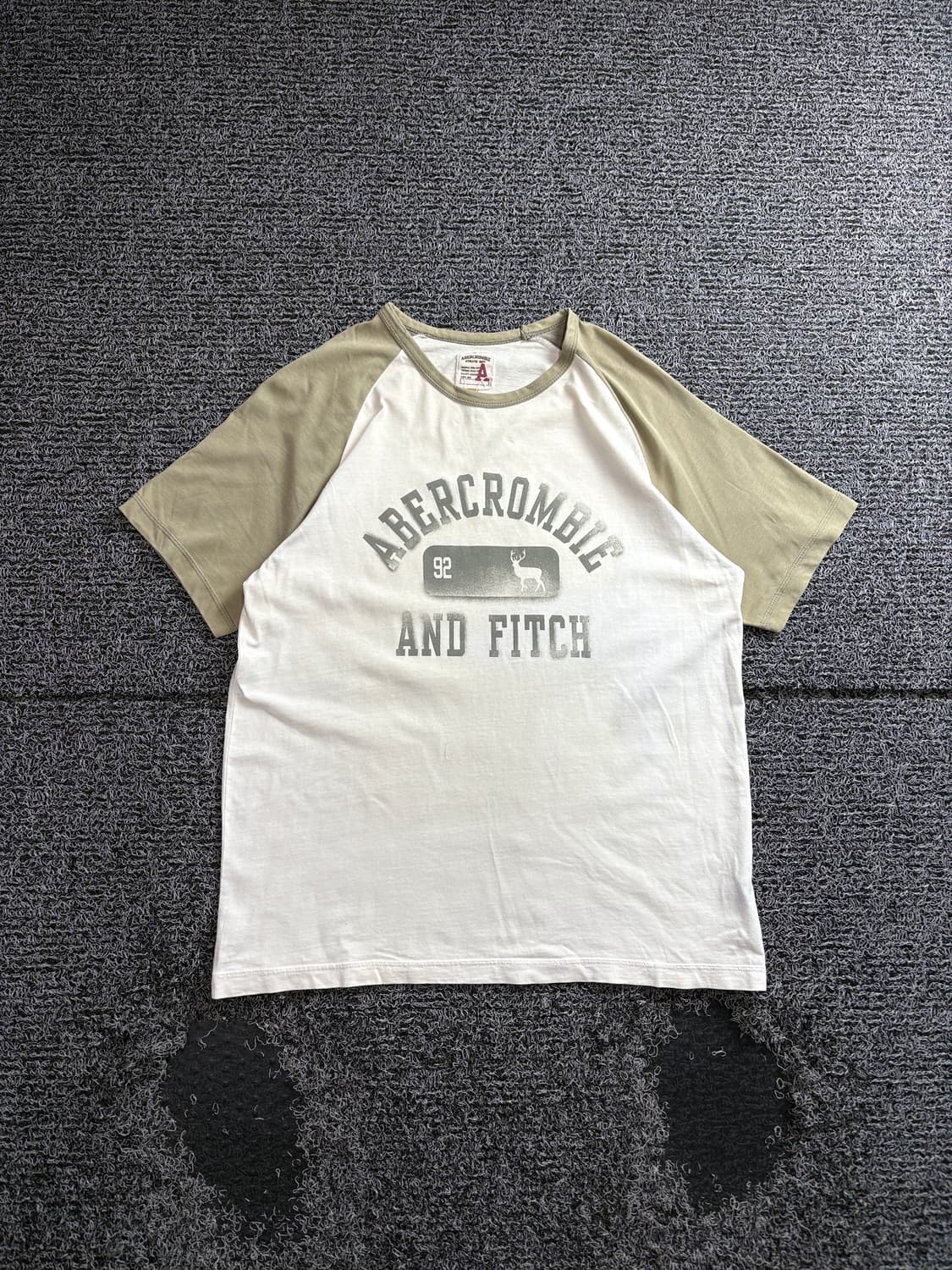 아베크롬비 앤 피치 Y2K 빈티지 그래픽 반팔 3586 상품이미지2