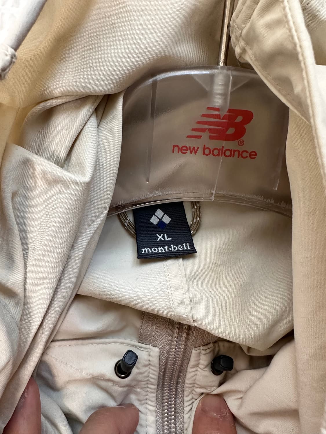 [XL] 몽벨 바람막이 아이보리 상품이미지3