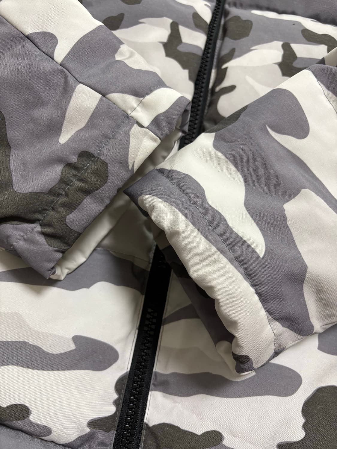 리바이스 카모 패딩 M사이즈 상품이미지8