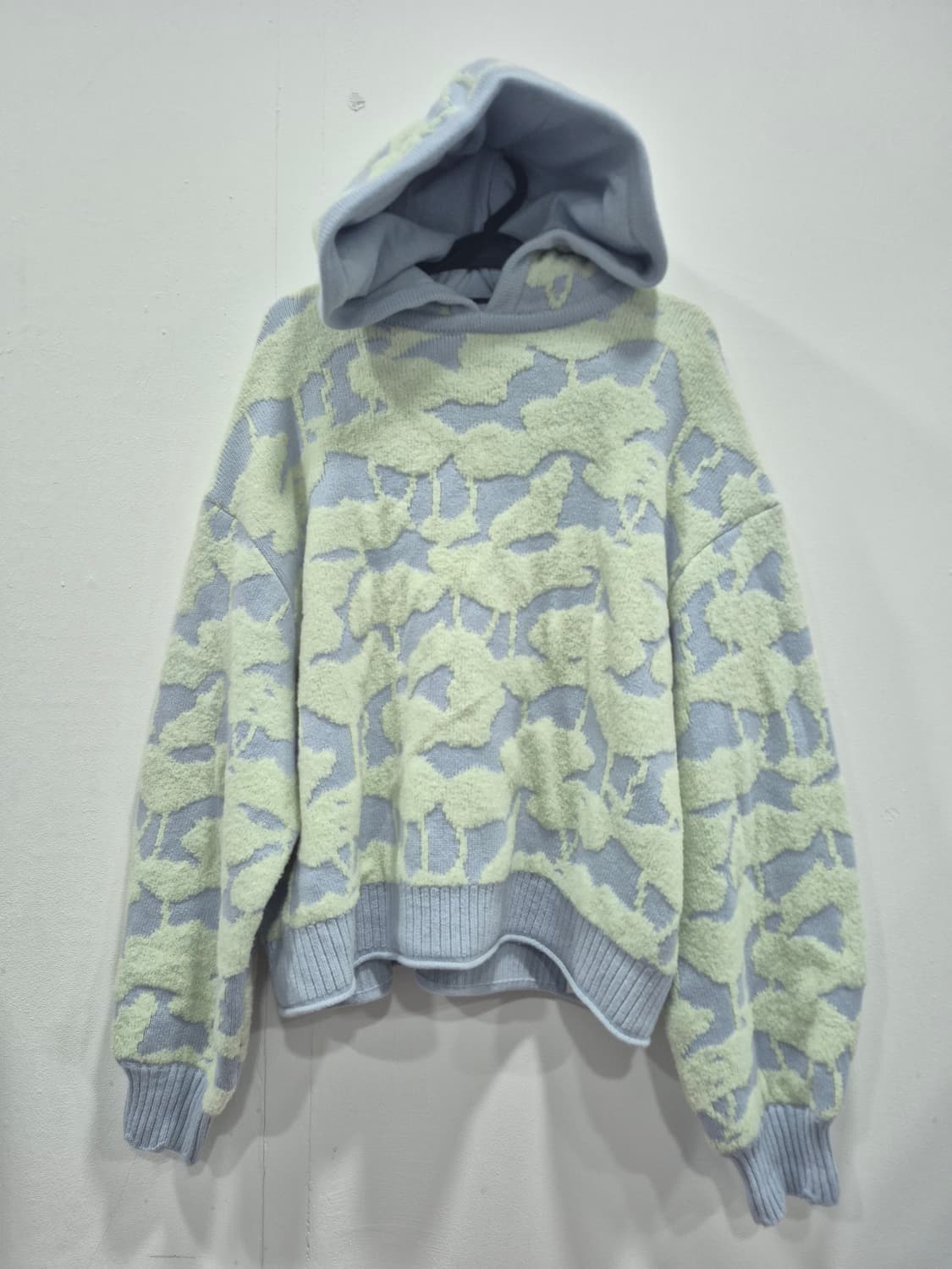 한섬 랑방 플라워 패턴 후드 니트 여성 88사이즈 상품이미지1