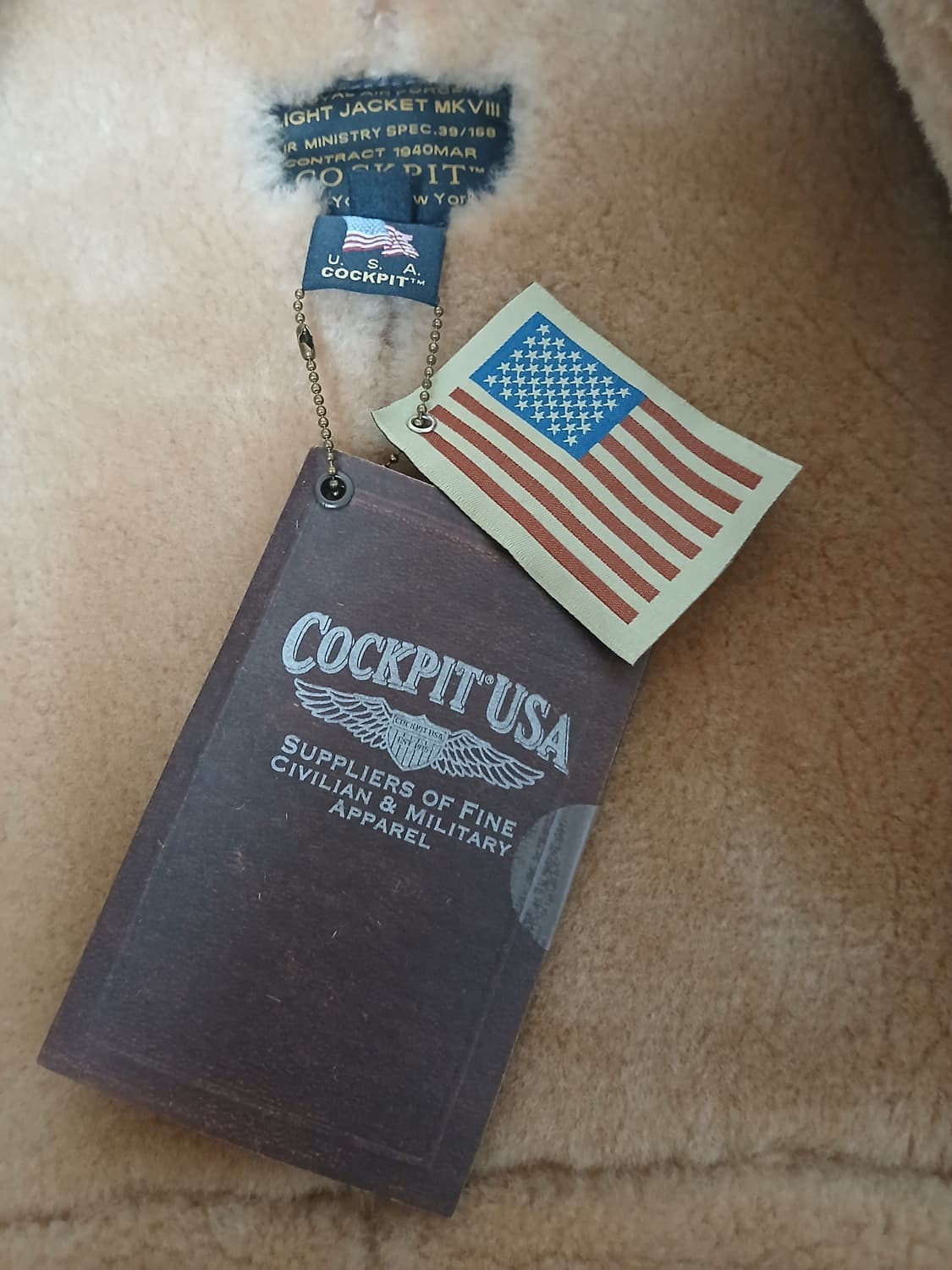 콕핏 톰하디 무스탕 40 사이즈 판매합니다~ 상품이미지7