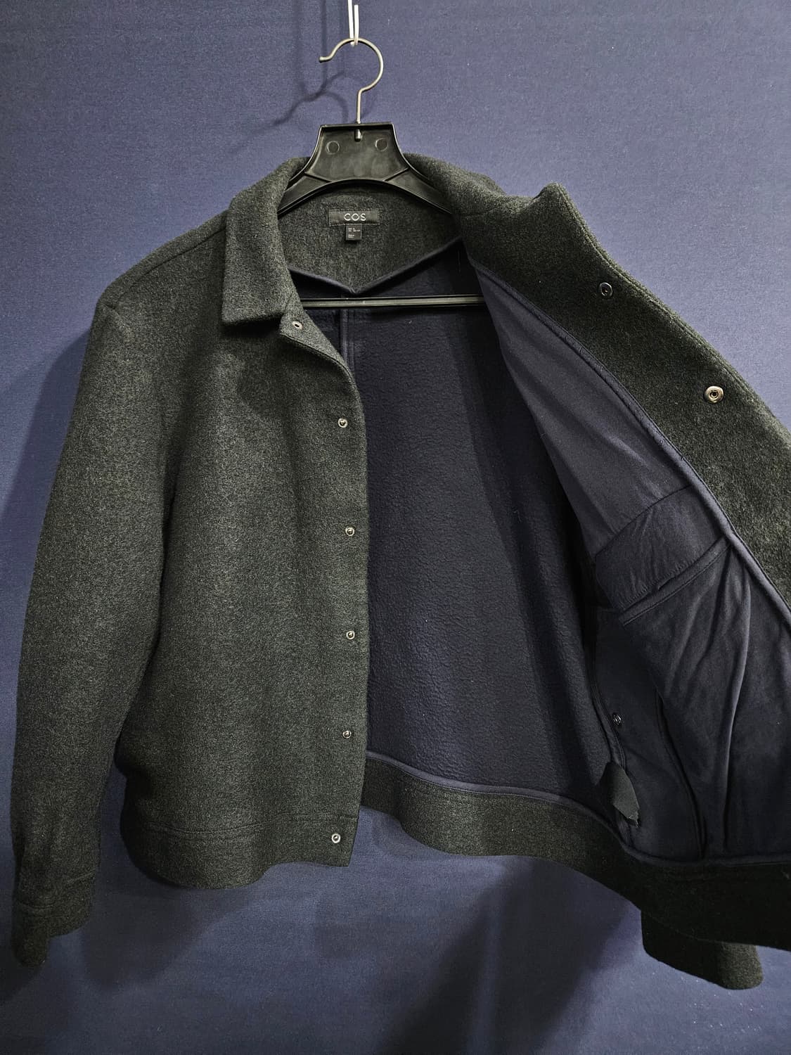 코스 블랙그린 남성 세미오버핏 95 모직자켓  상품이미지8