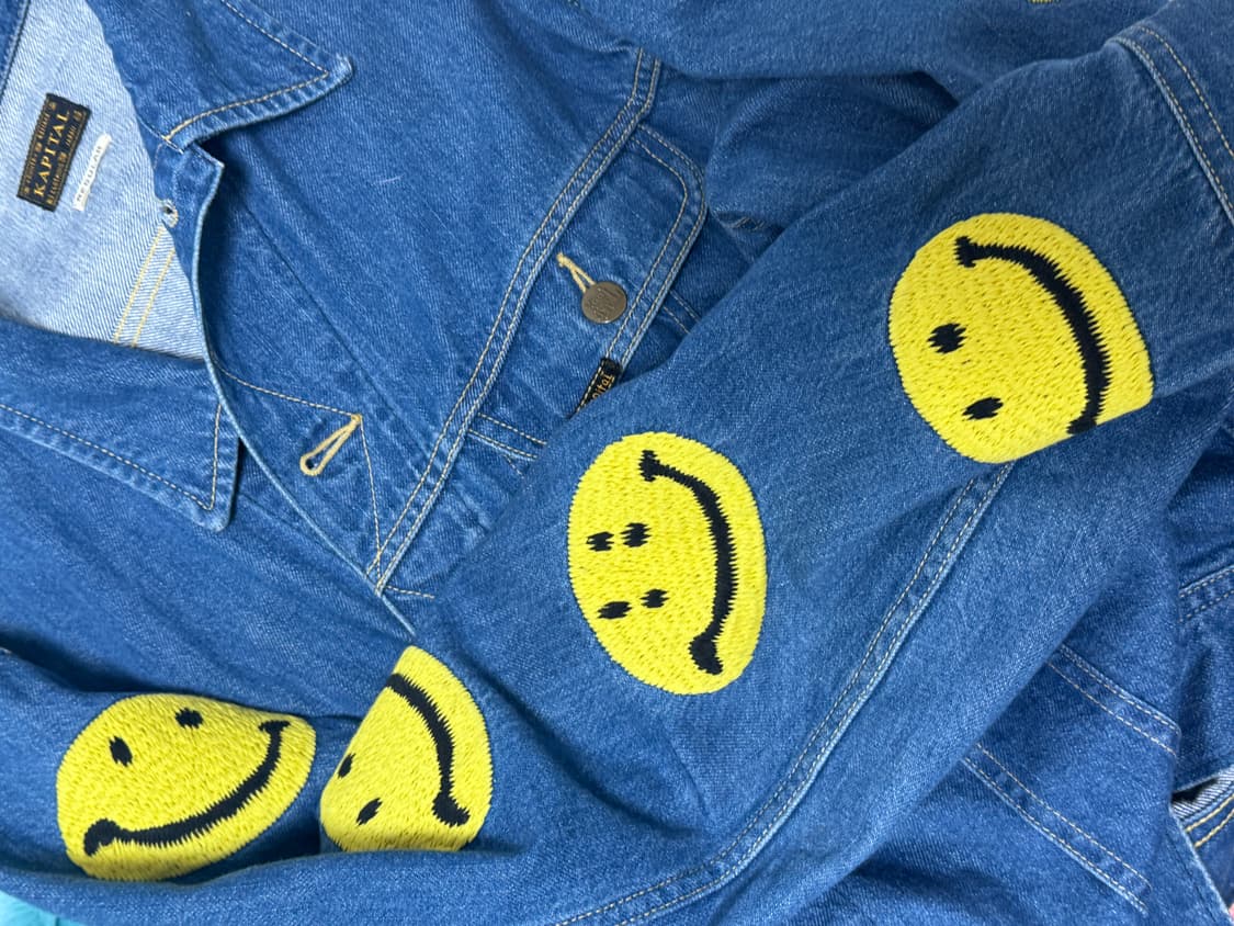 캐피탈 스마일 데님 자켓 상품이미지1