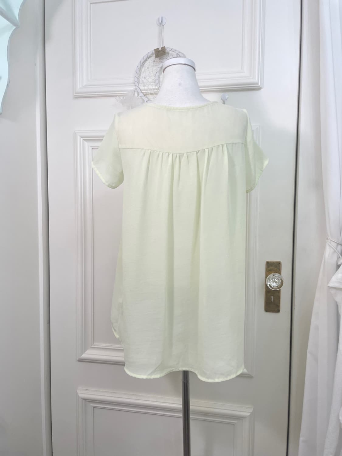 light green ruffle chiffon blouse 상품이미지3