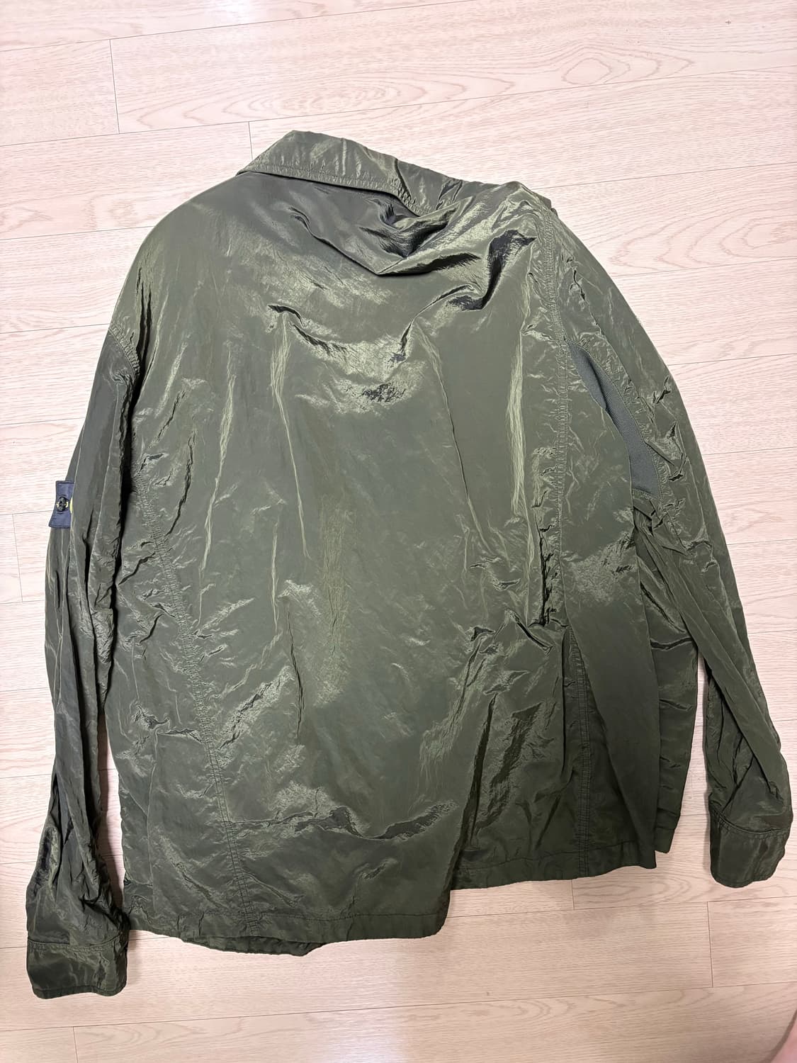 스톤아일랜드 나일론메탈 오버셔츠 카키 XL 상품이미지2