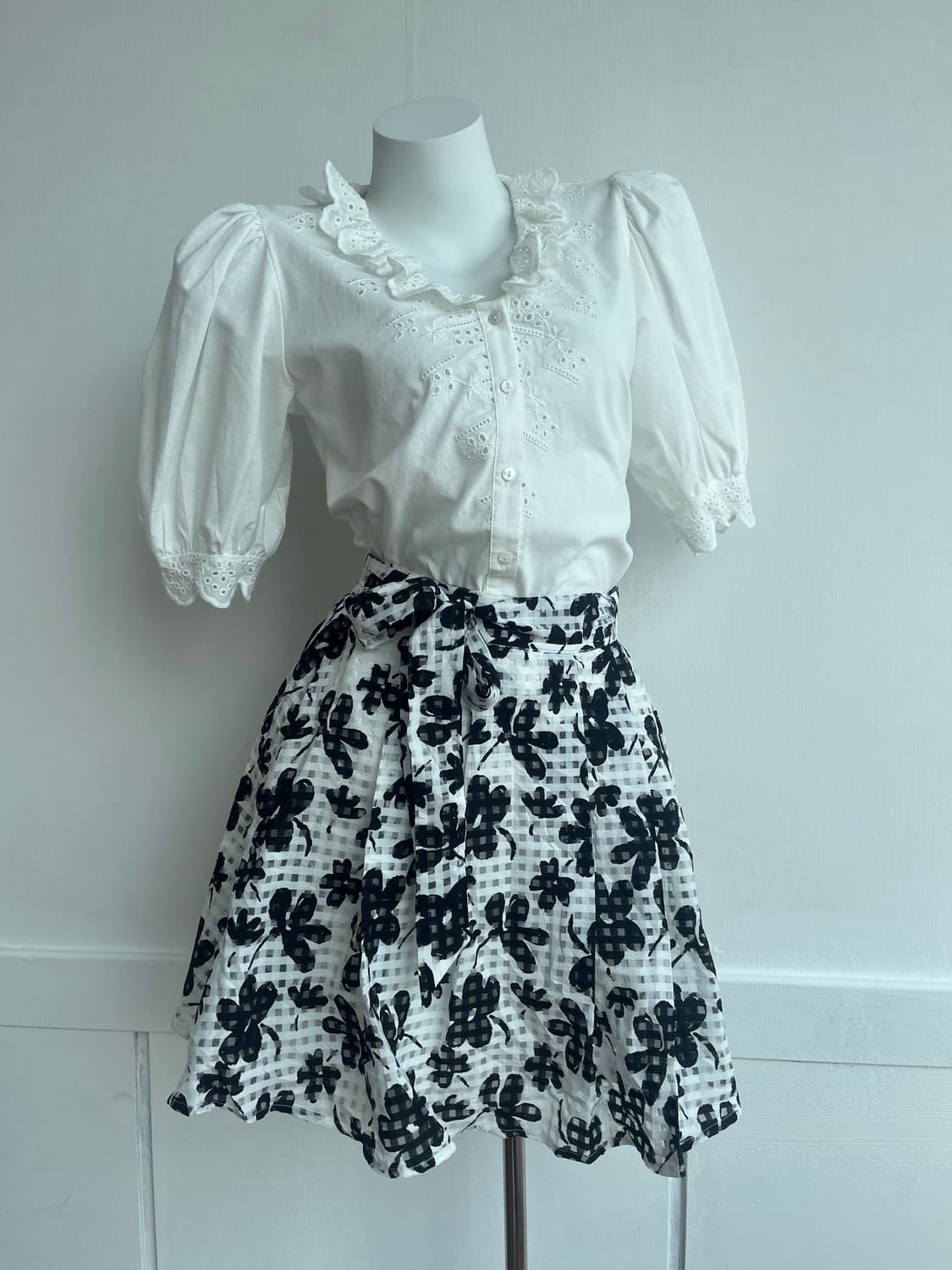 모노 플라워 시스루 리본 스커트 상품이미지2