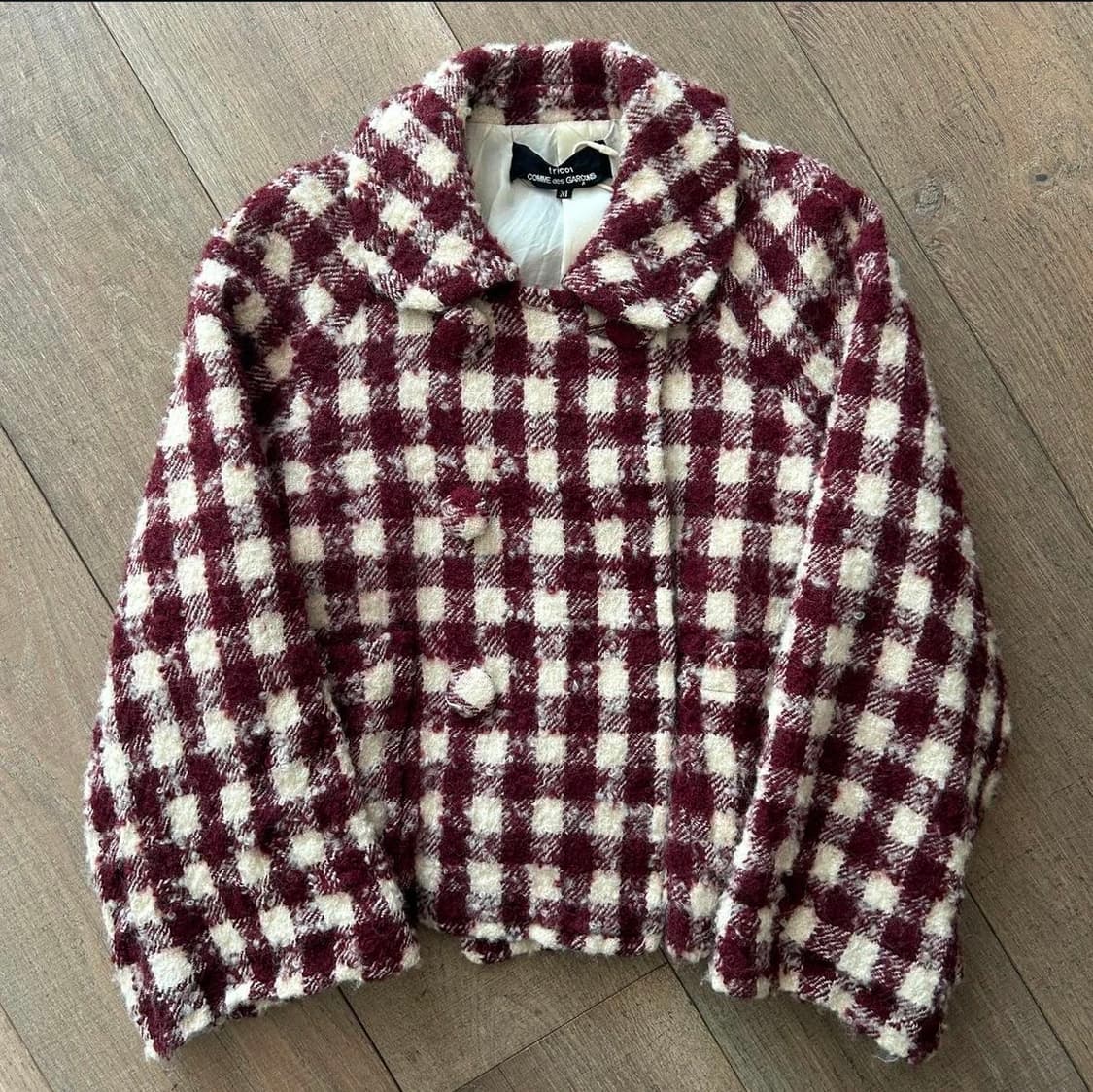 꼼데가르송 트리콧 깅엄체크 부클 더블 하프 코트 레드 상품이미지1