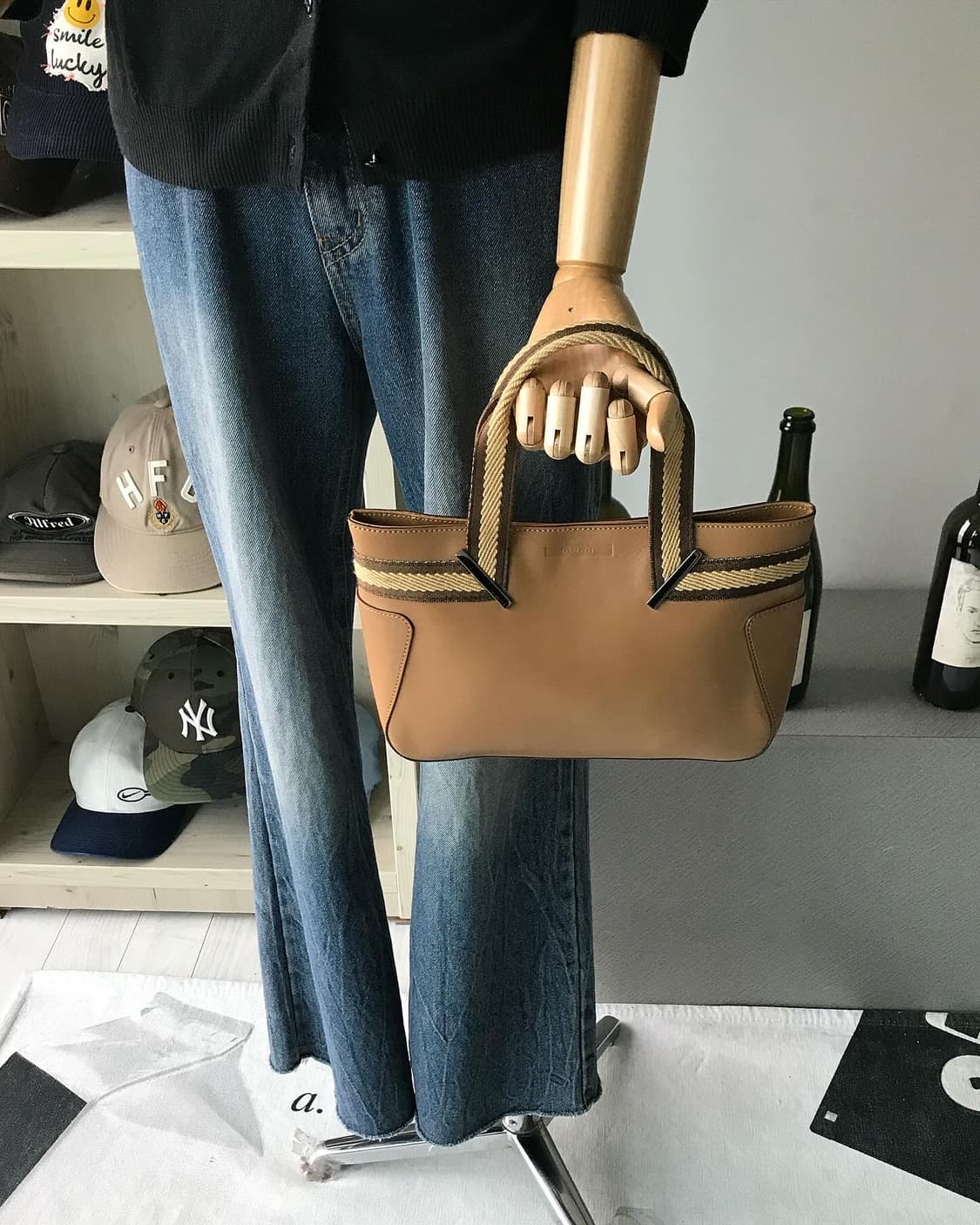 구찌 로고 레더 토트백 상품이미지10