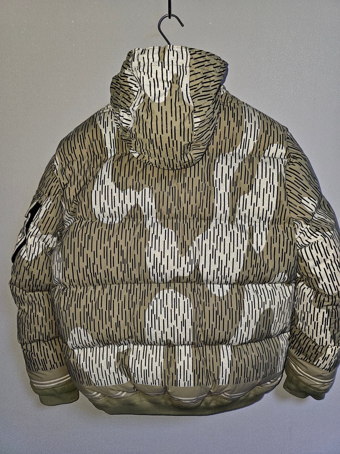 스톤아일랜드 레인 카모 리플렉티브 다운 패딩 상품이미지5