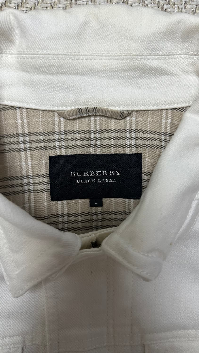 버버리 화이트 데님 트러커 자켓 상품이미지2