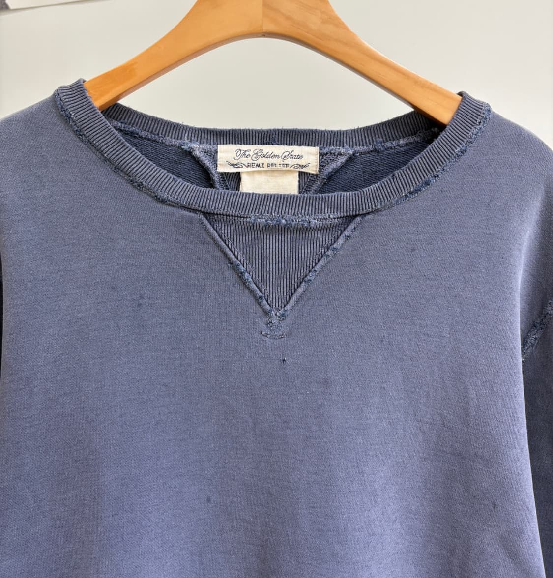 Remi Relief Sweatshirt purple 상품이미지3