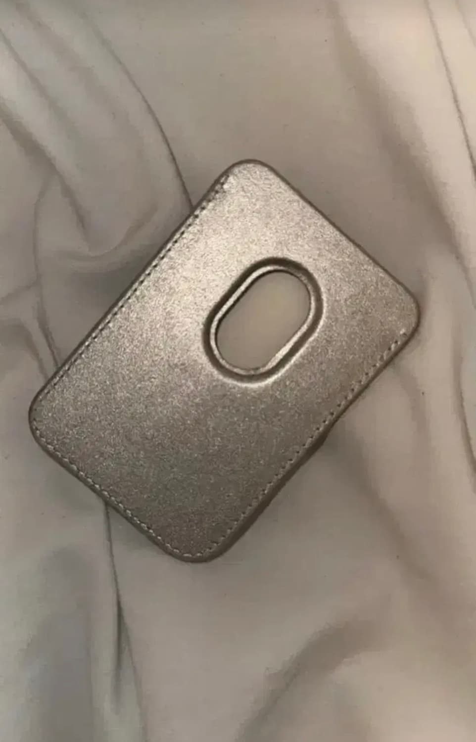 비비안웨스트우드 맥세이프 카드지갑 상품이미지2