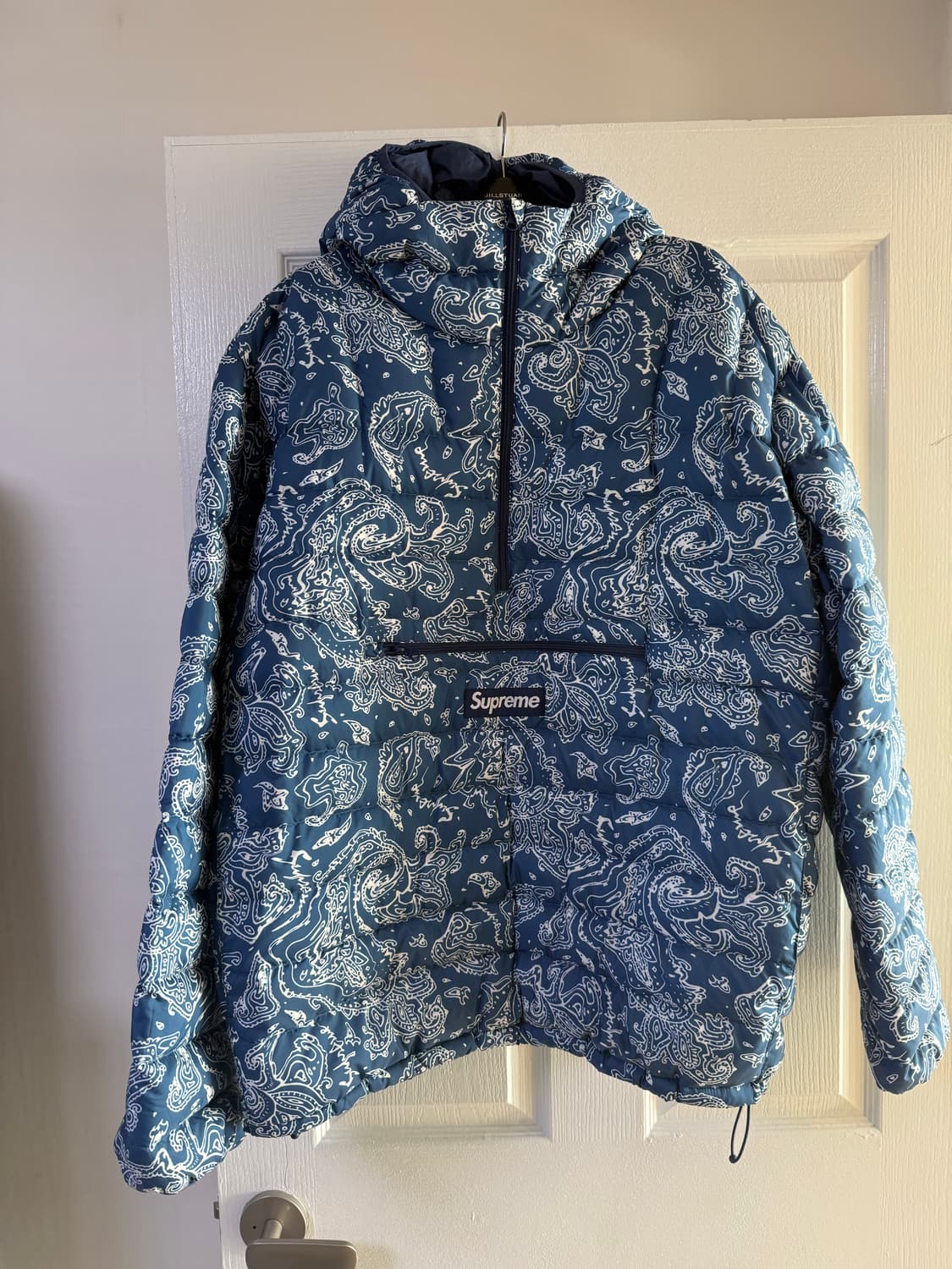 XL 슈프림 마이크로 다운하프 집후드 풀오버 블루 페이즐리 - 22FW 상품이미지4