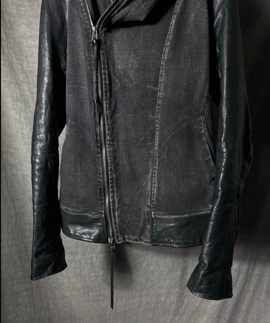 KMrii 암레더 비대칭 후드자켓 상품이미지5