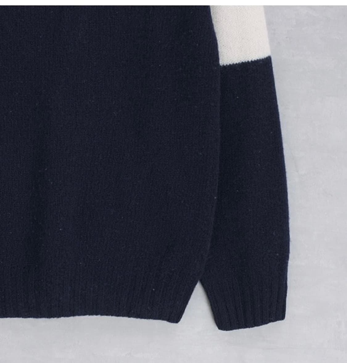 할리오브스코틀랜드 울 네이비 니트 상품이미지5