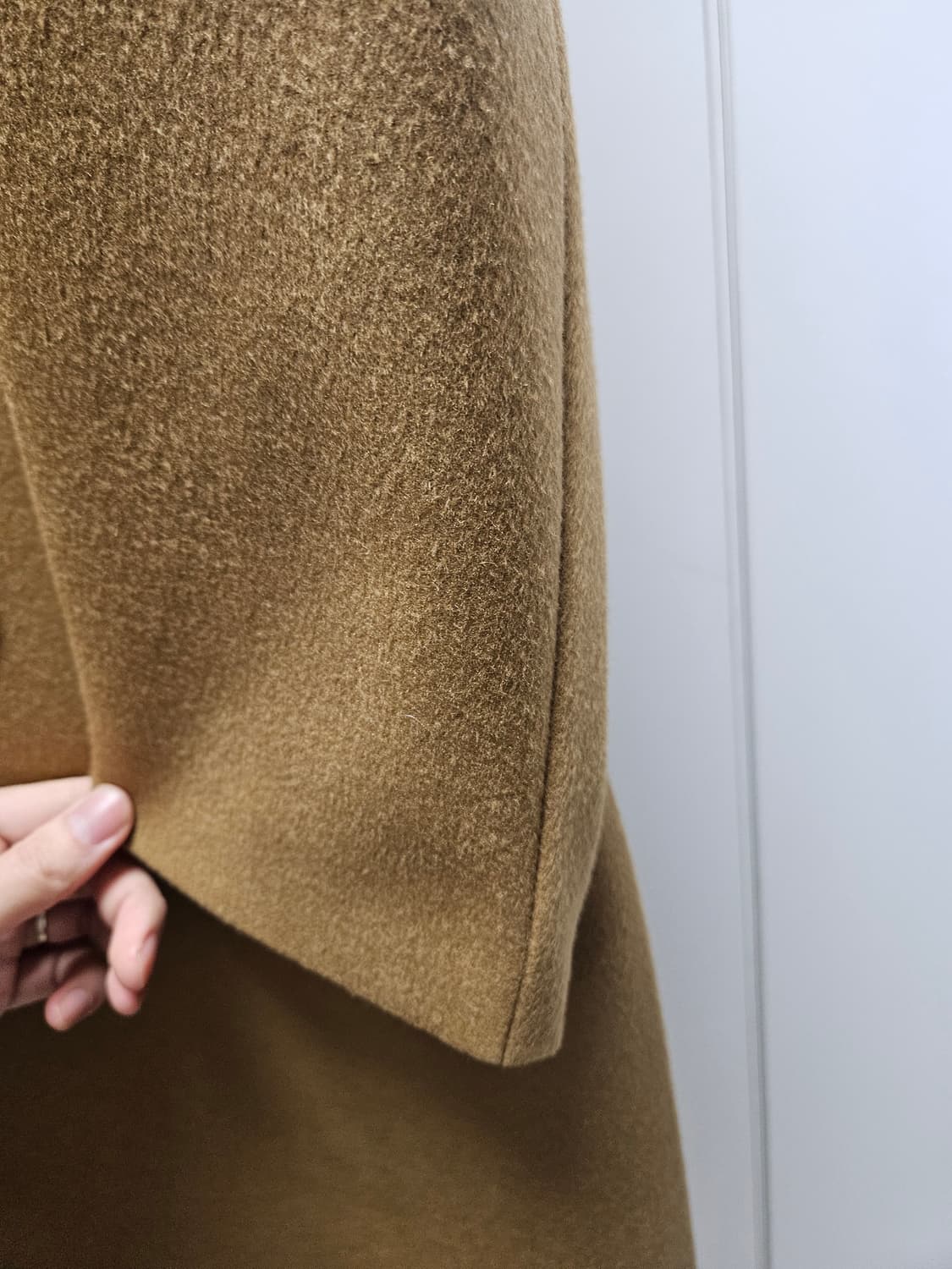 인사일런스 캐시미어 롱 더블 코트 카멜 S사이즈 상품이미지4