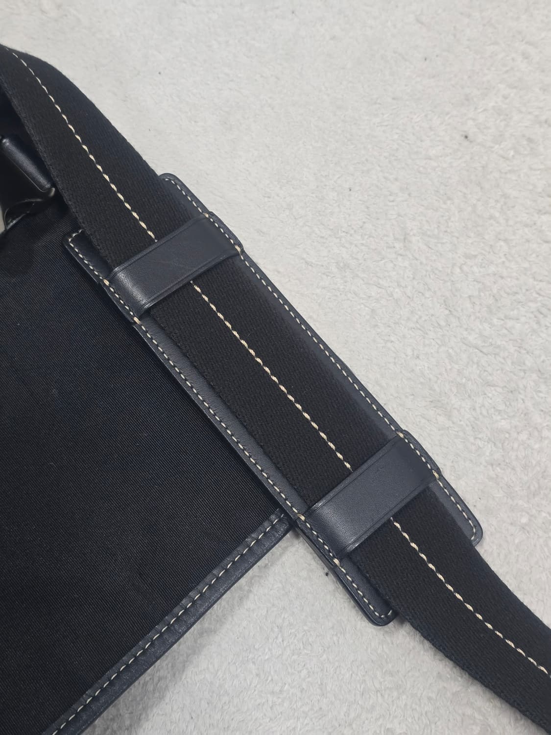 코치 바릭 나일론 맵 백 블랙 상품이미지7