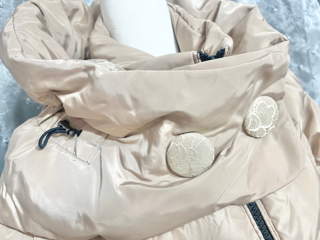 ((조건부덤)) 러블리한 오리털패딩 m사이즈/프릴장식/상태최상 상품이미지4