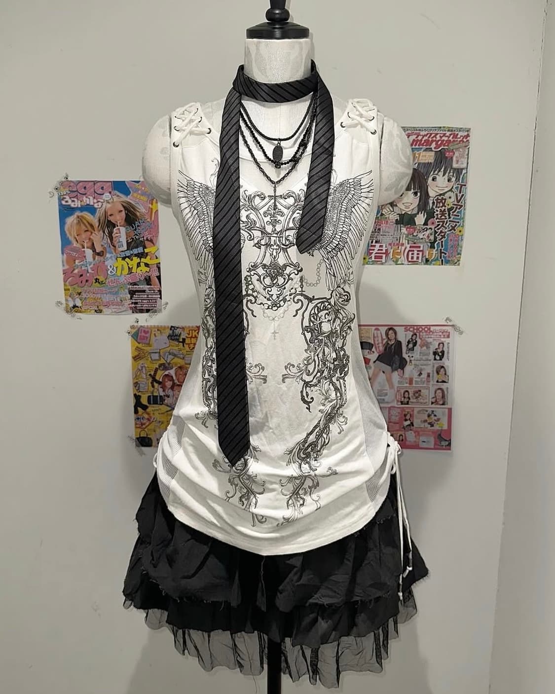 Ozz On Gray printed shirring detail top 상품이미지1