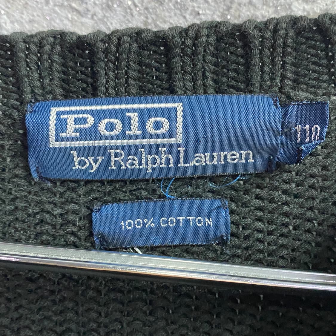 폴로 브이넥 코튼 블랙 니트 B3187 상품이미지4