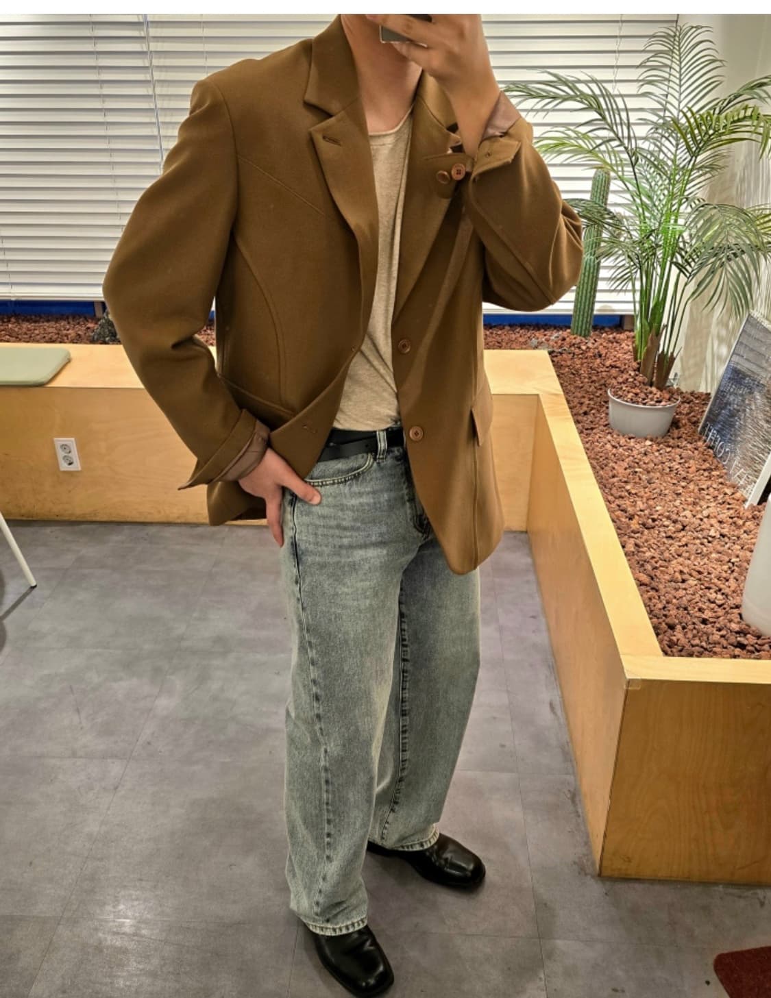 인사일런스 커브드 라인 울 블레이저 M 상품이미지1